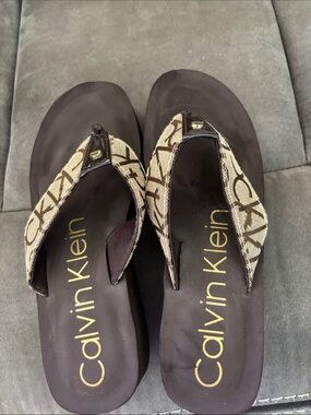 Calvin Klein Brown Logo Fabric Thong Sandals